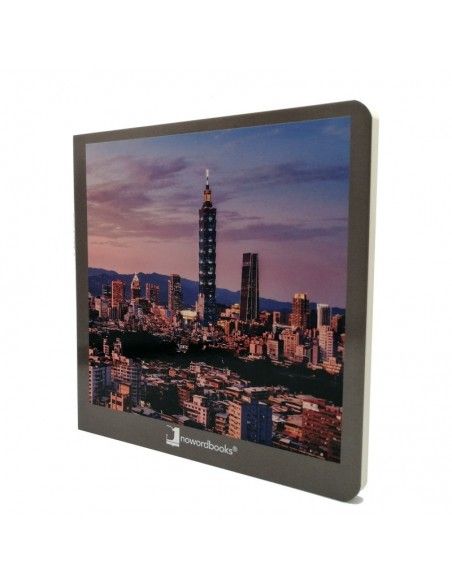 Libro de fotografías "La ciudad" NOWORDBOOKS