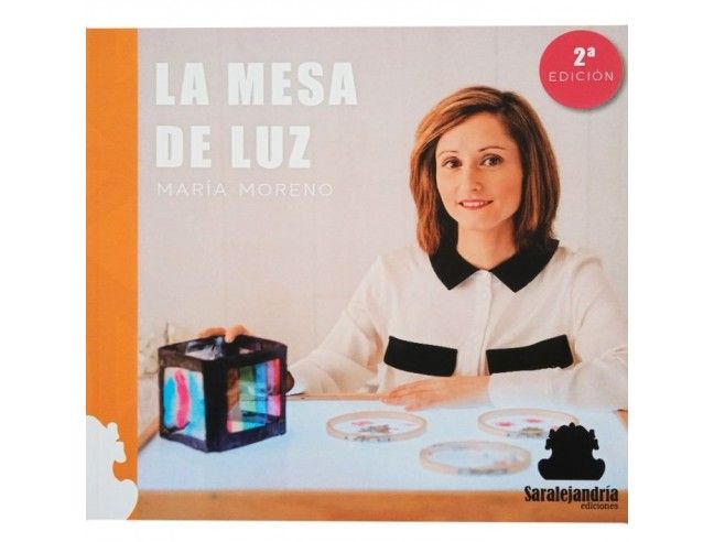Mesa de luz de María Moreno. Ed. Sar Alejandría