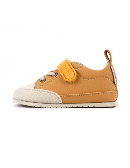 Zapato Feroz Paterna Micronobuck Mostaza AW23-24