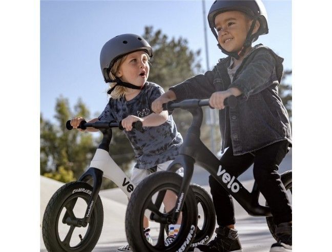 Bicicleta de equilibrio 	YVELO PRO NEGRA YVOLUTION