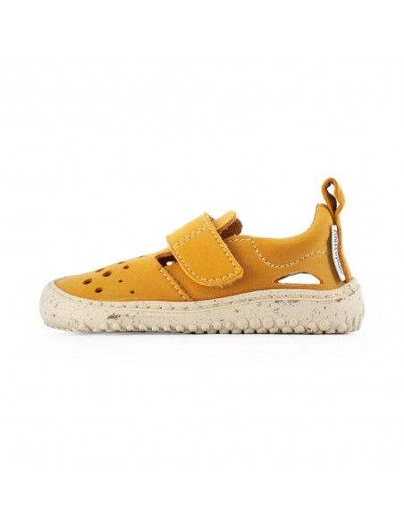 Zapato Feroz Benisa Micronobuck Mostaza