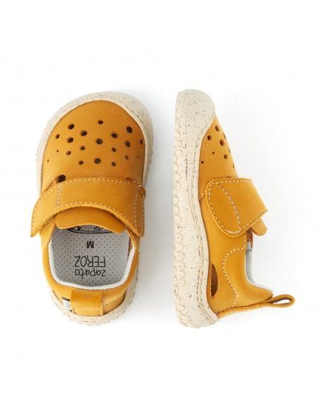 Zapato Feroz Benisa Micronobuck Mostaza