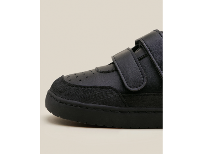 Deportiva Muris Petra Mini Negro