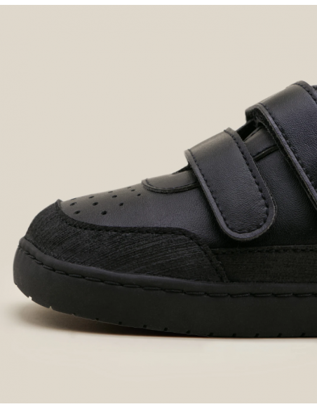 Deportiva Muris Petra Mini Negro
