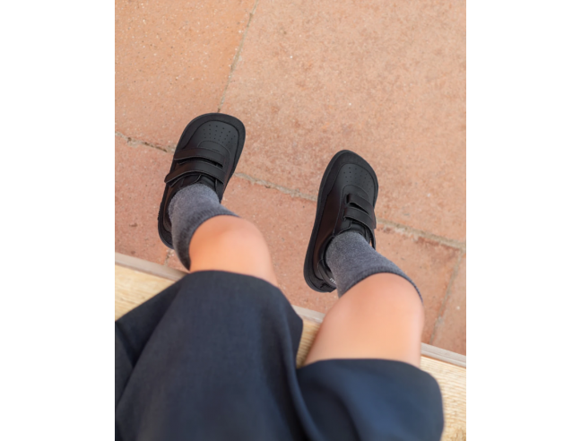 Deportiva Muris Petra Mini Negro