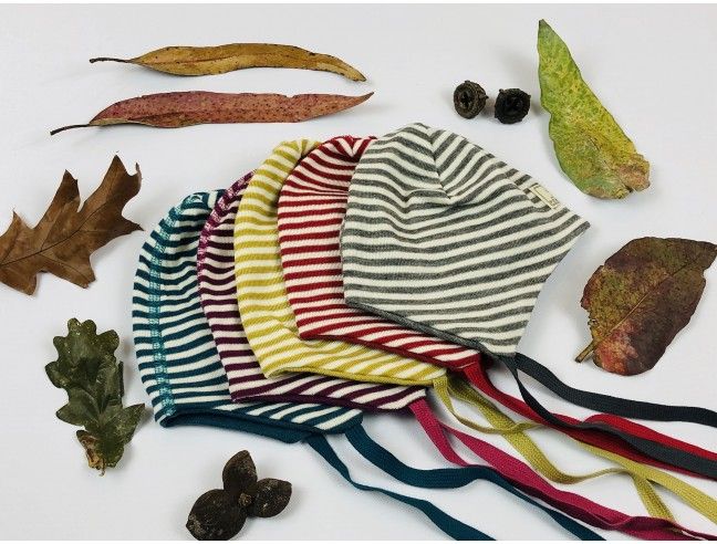 Gorro bebé lana/seda mostaza PICKAPOOH