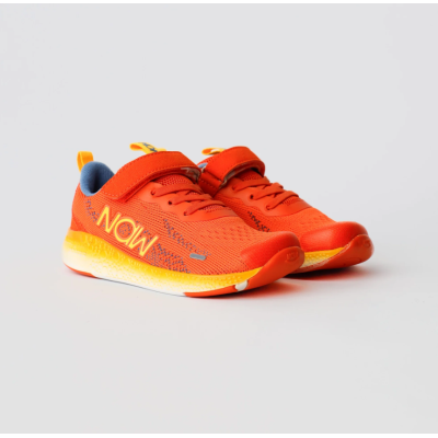 Deportiva Naw Vibrant Orange