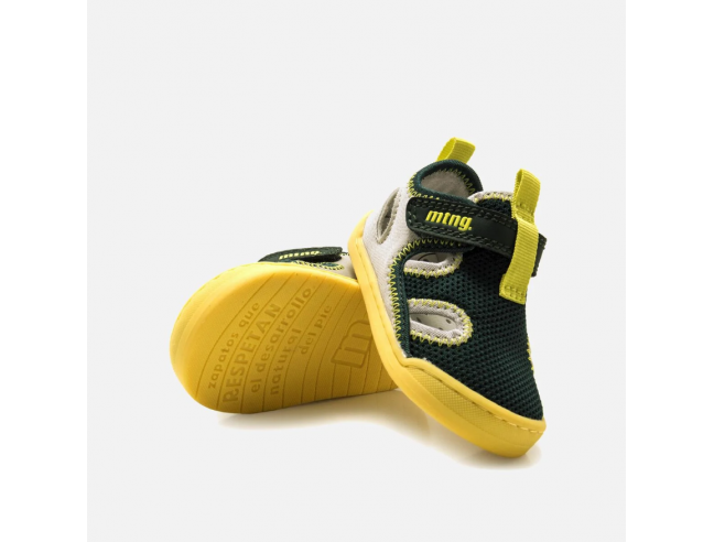 Sandalia barefoot cerrada MESH VERDE Mustang Free