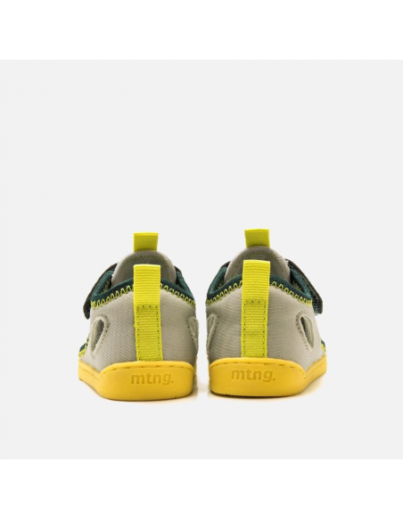 Sandalia barefoot cerrada MESH VERDE Mustang Free