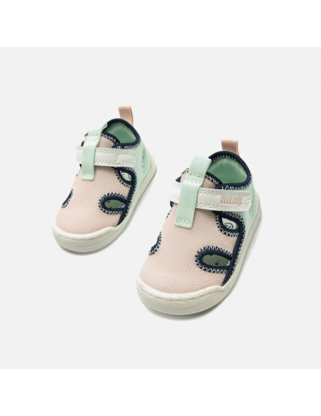 Sandalia barefoot cerrada MESH ROSA Mustang Free
