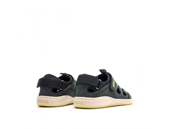 Sandalia Cerrada barefoot Brida Marino Mustang...