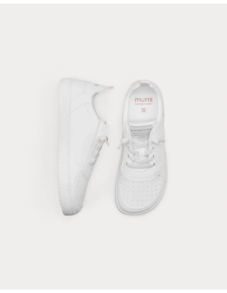 Deportiva Muris Nuuk Adult White