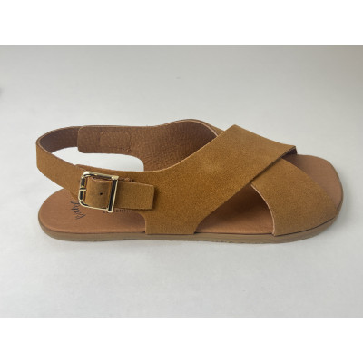 Sandalia barefoot Cruzada Camel Vivant