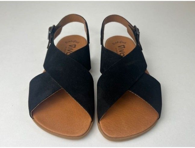 Sandalia barefoot Cruzada Negro Vivant