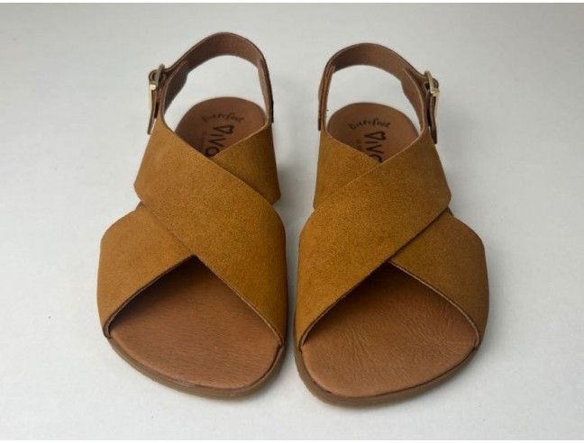 Sandalia barefoot Cruzada Camel Vivant