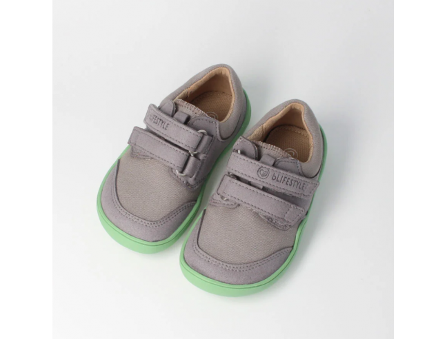 Zapato barefoot vegano con doble velcro...
