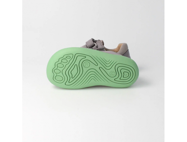 Zapato barefoot vegano con doble velcro...
