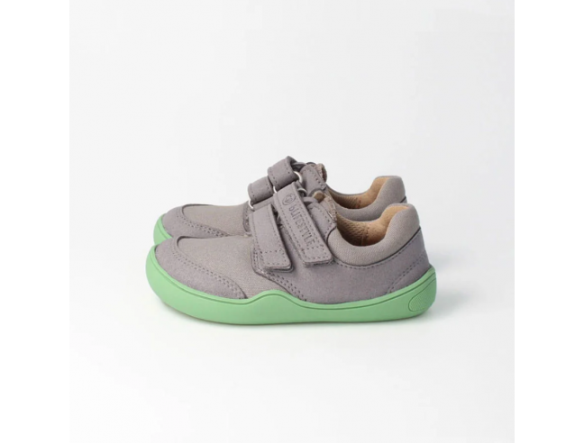 Zapato barefoot vegano con doble velcro...
