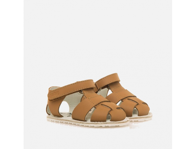 Sandalia barefoot napa Camel Mustang Free