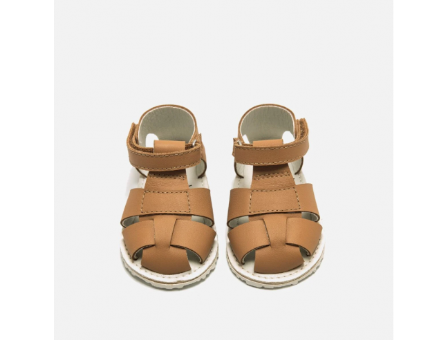 Sandalia barefoot napa Camel Mustang Free