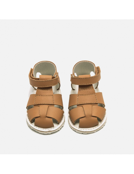Sandalia barefoot napa Camel Mustang Free