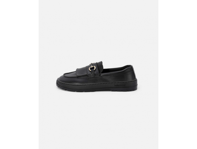 Mocasin Barefoot Beflamboyant Negro con cadena
