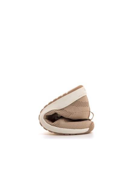 Deportiva barefoot tejida Knit Nude Mustang