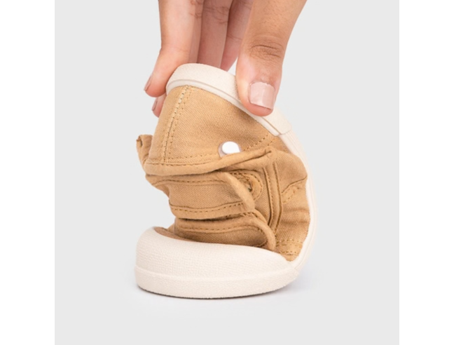 Lona Barefoot Medium IGOR CEREAL