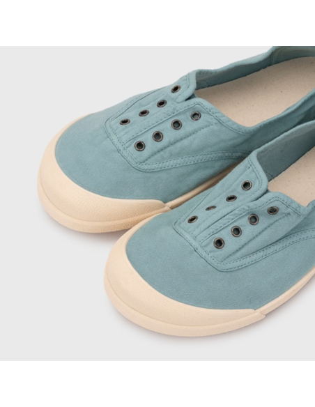Lona barefoot Igor Matcha