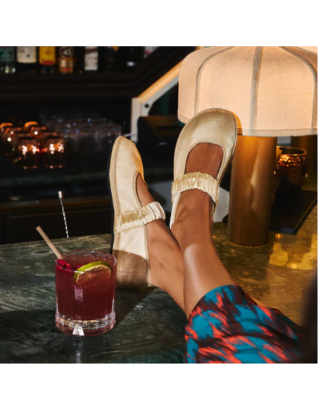 Merceditas barefoot Barevene Mary Loop Aurora Gold