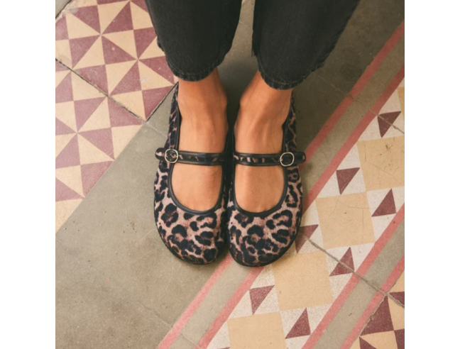 Bailarina barefoot Mary Jane Giungla Barevene