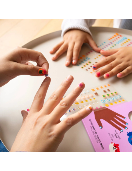 Pegatinas para uñas ANIMALS OMY